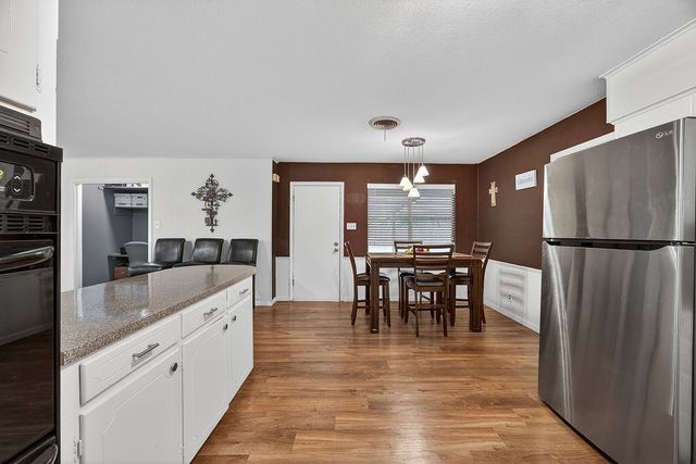 219 W Jefferson Street, Palmer, TX 75152