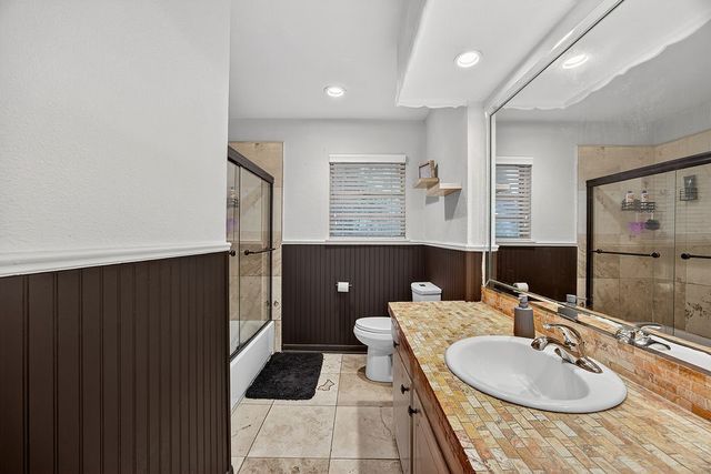 219 W Jefferson Street, Palmer, TX 75152