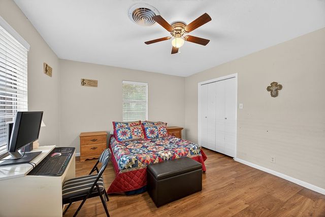 219 W Jefferson Street, Palmer, TX 75152