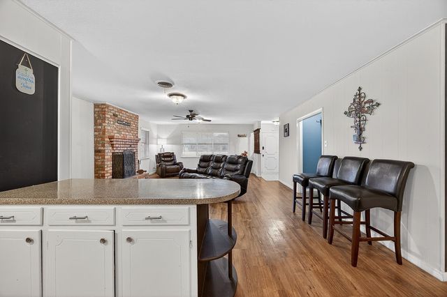 219 W Jefferson Street, Palmer, TX 75152