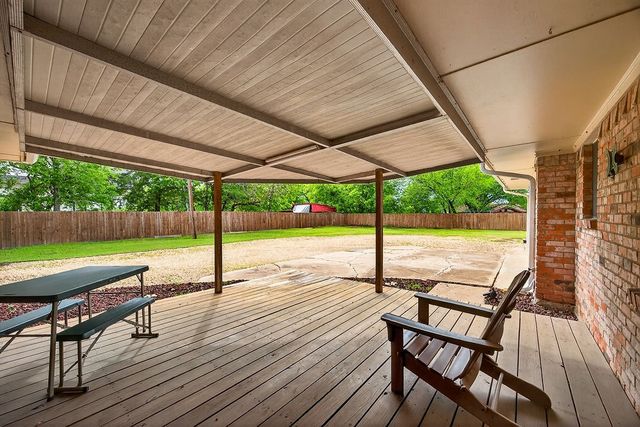 219 W Jefferson Street, Palmer, TX 75152