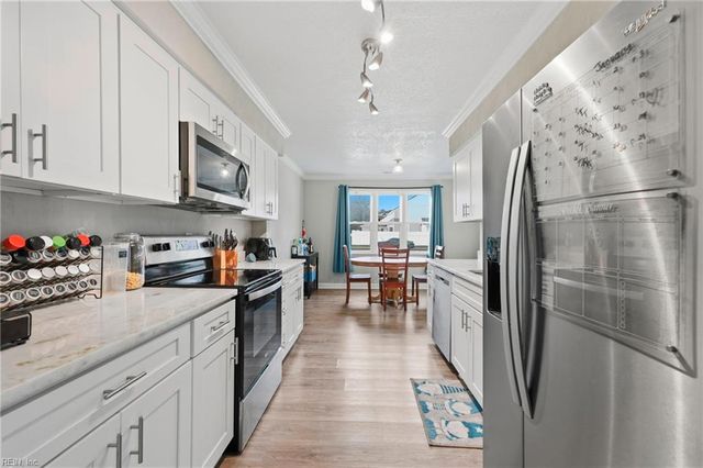 668 Goose Creek RD, Virginia Beach, VA 23462