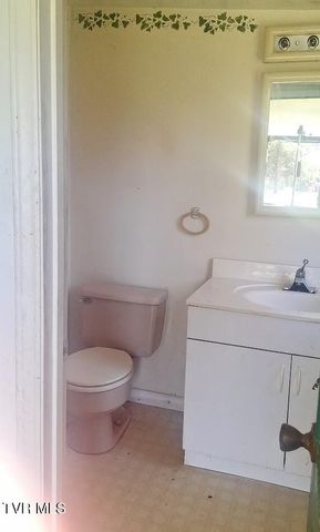 3334 Brethren Church Road, Jonesborough, TN 37659