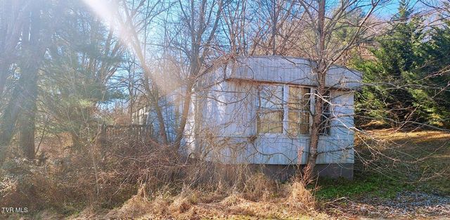 3334 Brethren Church Road, Jonesborough, TN 37659