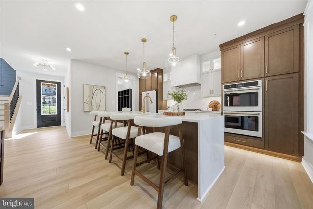 6714 WOODRIDGE RD, New Market, MD 21774