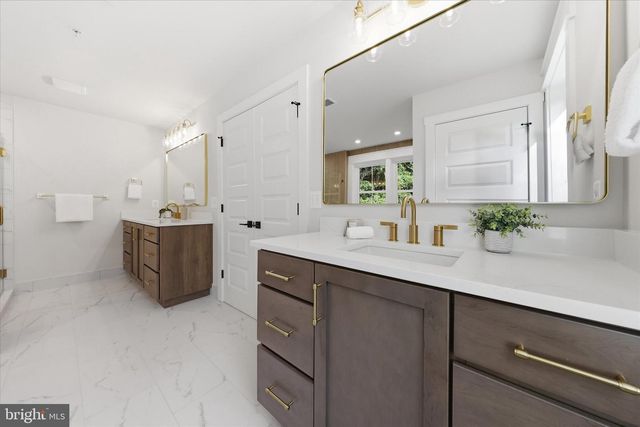 6714 WOODRIDGE RD, New Market, MD 21774