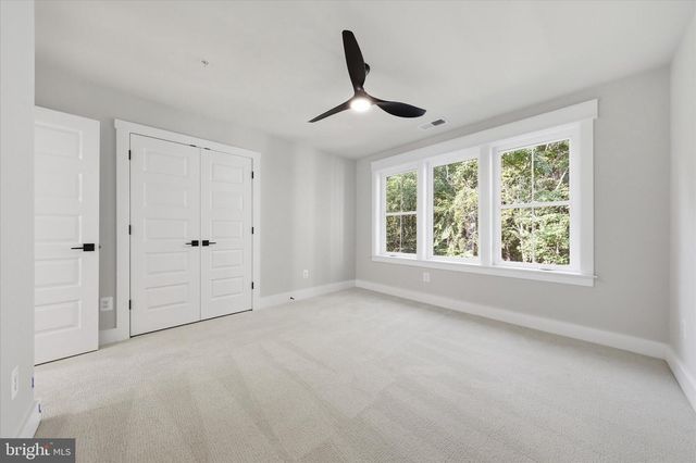 6714 WOODRIDGE RD, New Market, MD 21774