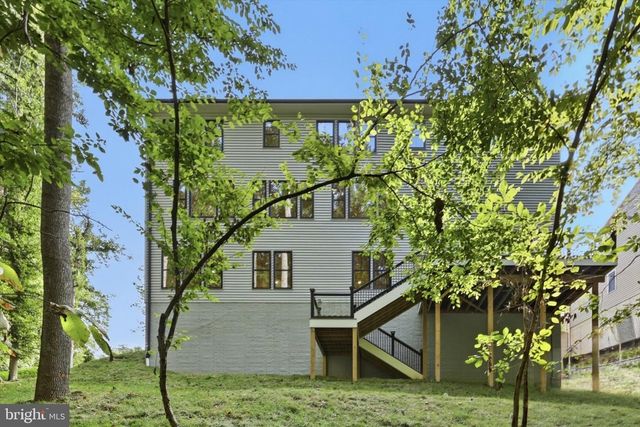 6714 WOODRIDGE RD, New Market, MD 21774