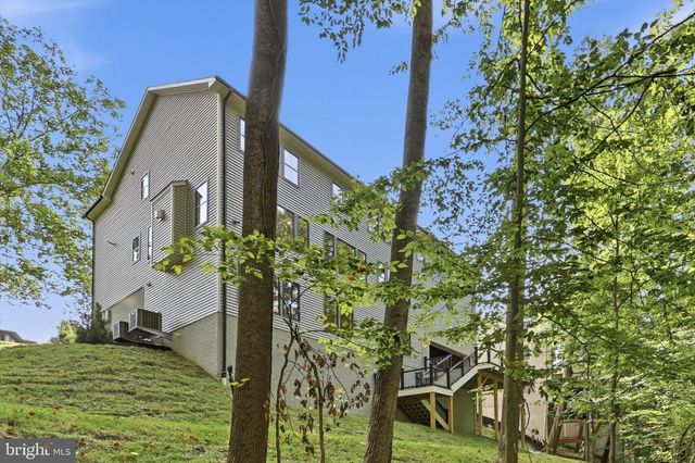 6714 WOODRIDGE RD, New Market, MD 21774