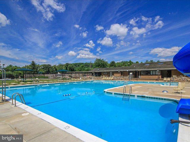 6714 WOODRIDGE RD, New Market, MD 21774