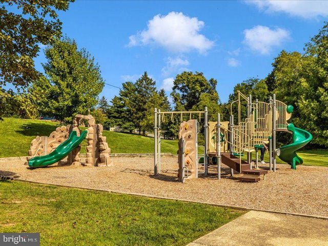 6714 WOODRIDGE RD, New Market, MD 21774