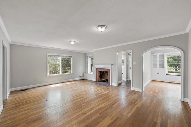 2530 Colcord Avenue, Waco, TX 76707