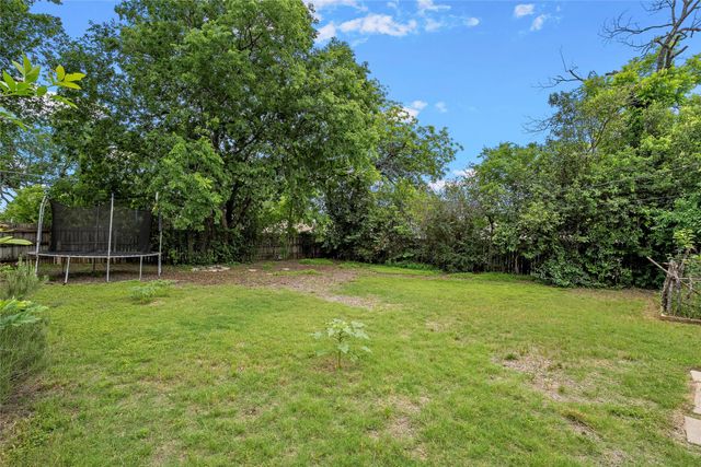 2530 Colcord Avenue, Waco, TX 76707