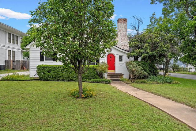 2530 Colcord Avenue, Waco, TX 76707