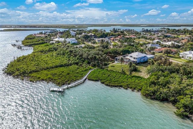 831 Caxambas DR, Marco Island, FL 34145