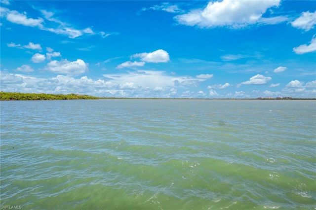 831 Caxambas DR, Marco Island, FL 34145