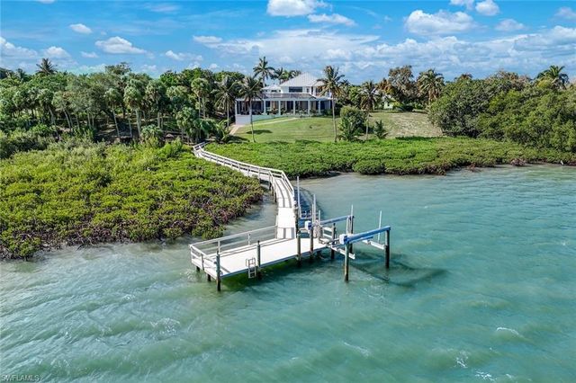 831 Caxambas DR, Marco Island, FL 34145