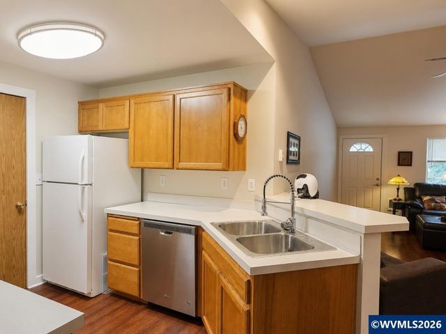 1825-1835 Turnage St NW, Salem, OR 97304