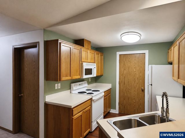 1825-1835 Turnage St NW, Salem, OR 97304