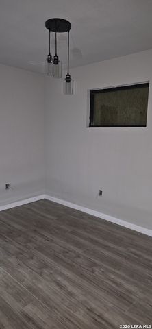 505 Arbor Pl, San Antonio, TX 78207