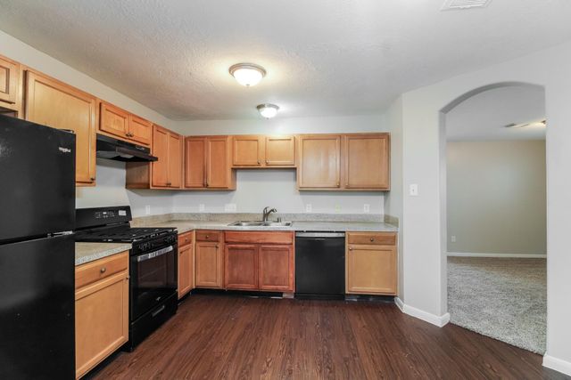 6402 Mountain Pines Lane, Katy, TX 77449