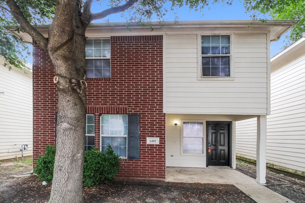 6402 Mountain Pines Lane, Katy, TX 77449
