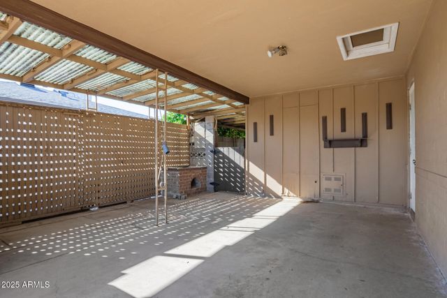 1126 N 74TH Street, Scottsdale, AZ 85257