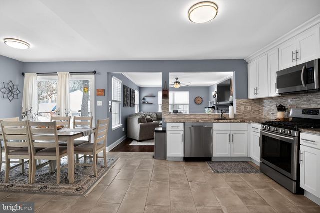 9 BROMLEY CT, Atco, NJ 08004