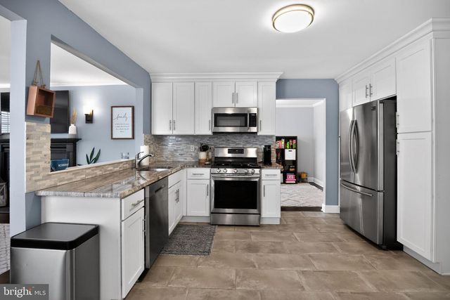 9 BROMLEY CT, Atco, NJ 08004