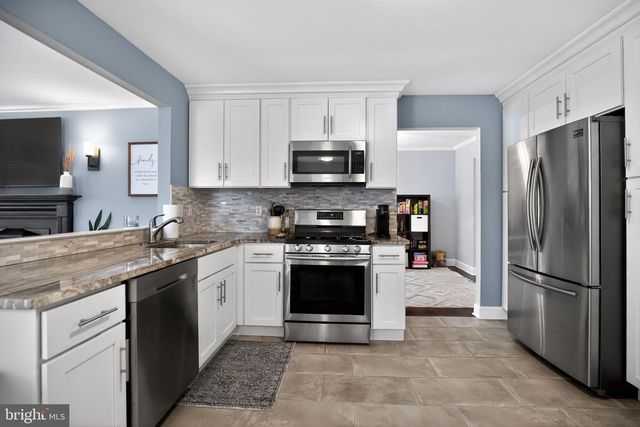 9 BROMLEY CT, Atco, NJ 08004