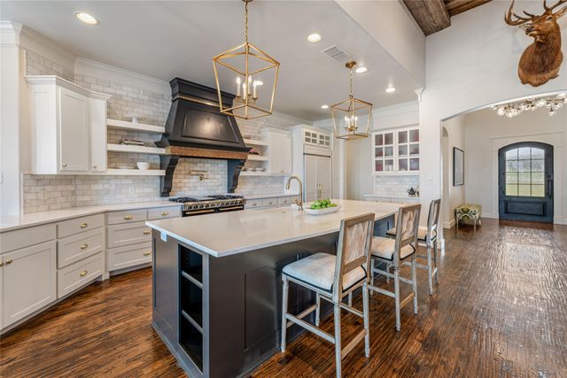 223 Angelina Drive, Aledo, TX 76008