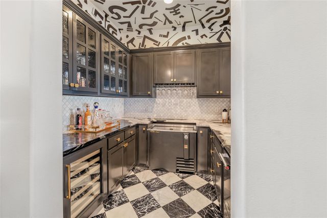 223 Angelina Drive, Aledo, TX 76008