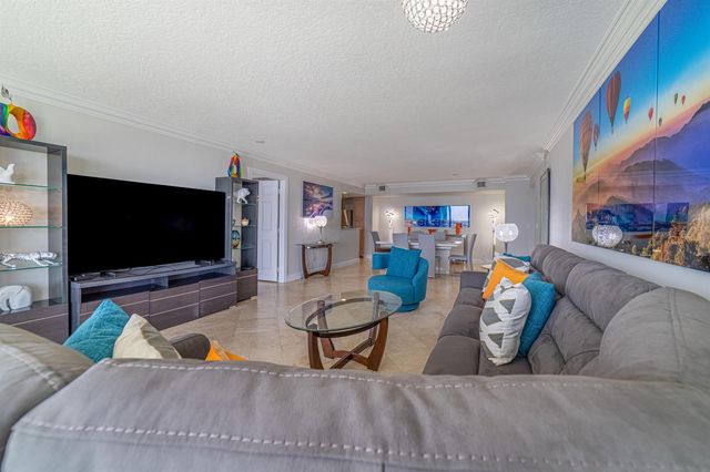 3250 S Ocean Boulevard 507n, Palm Beach, FL 33480