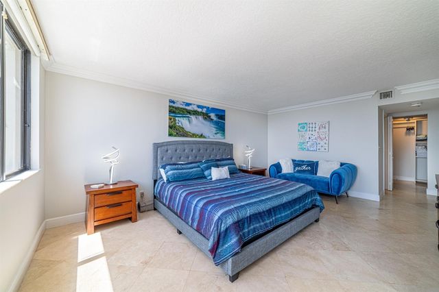 3250 S Ocean Boulevard 507n, Palm Beach, FL 33480