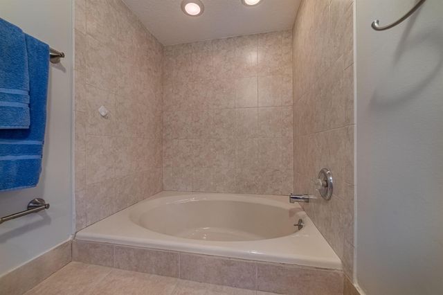 3250 S Ocean Boulevard 507n, Palm Beach, FL 33480