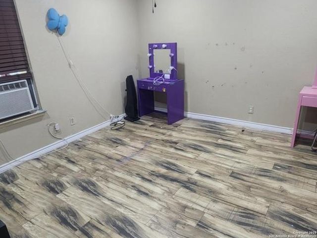 139 Grapeland, San Antonio, TX 78214