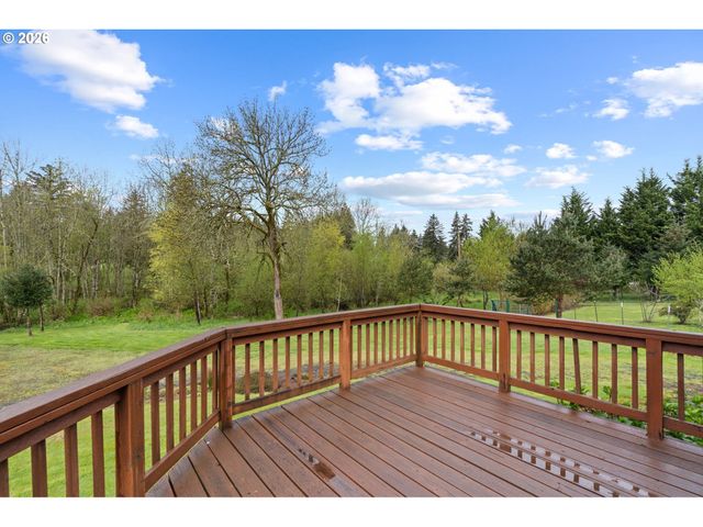 1716 Se 283RD Ave, Camas, WA 98607