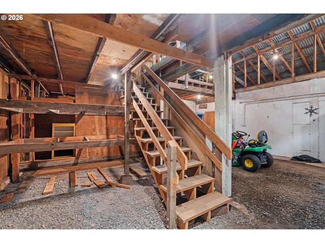 1716 Se 283RD Ave, Camas, WA 98607