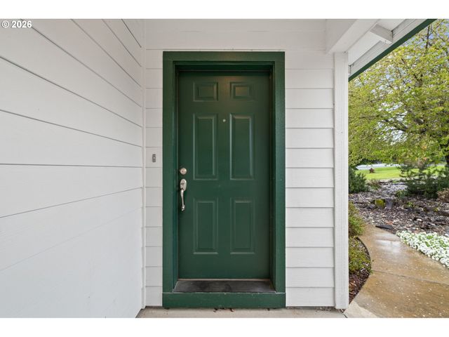 1716 Se 283RD Ave, Camas, WA 98607