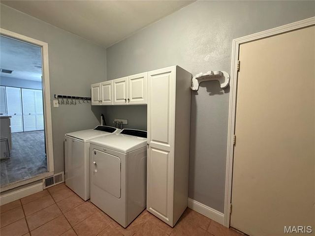 508 Dartmouth Drive, O'fallon, IL 62269