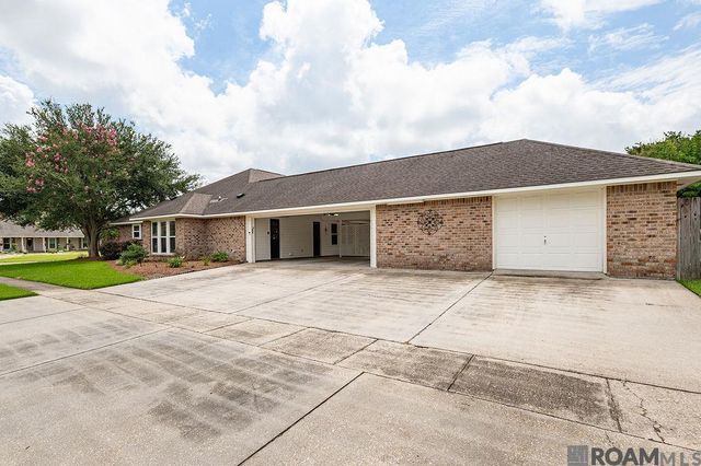 14214 Eastridge Ave, Saint George, LA 70817