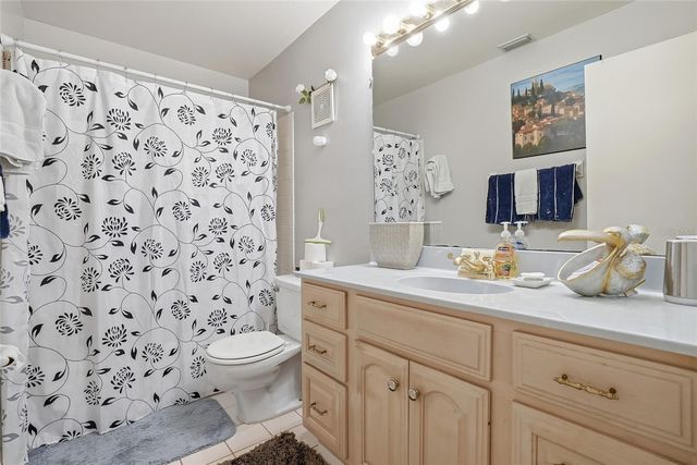 3814 N OAK DRIVE L62, Tampa, FL 33611