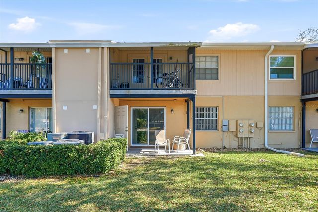 3814 N OAK DRIVE L62, Tampa, FL 33611