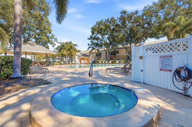 3814 N OAK DRIVE L62, Tampa, FL 33611