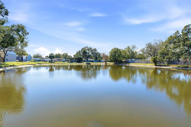 3814 N OAK DRIVE L62, Tampa, FL 33611