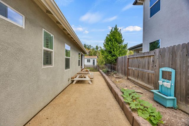 3537 Landsdale Way, El Dorado Hills, CA 95762