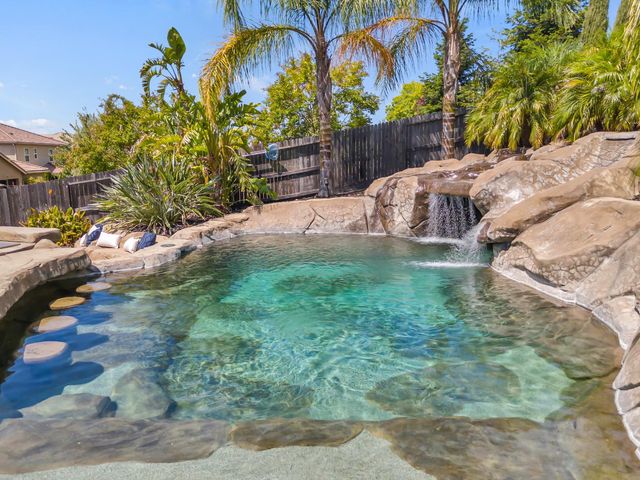 3537 Landsdale Way, El Dorado Hills, CA 95762