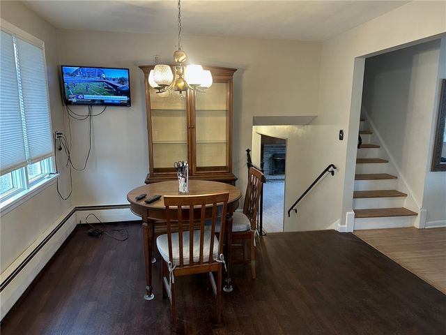 40 Flagstaff Drive, Irondequoit, NY 14622