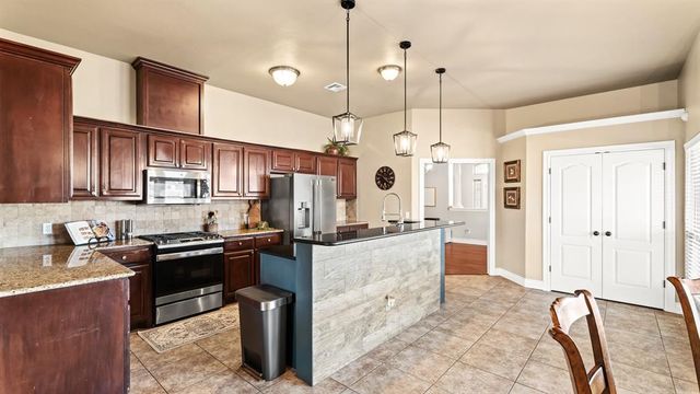 2712 NW 171st Street, Edmond, OK 73012