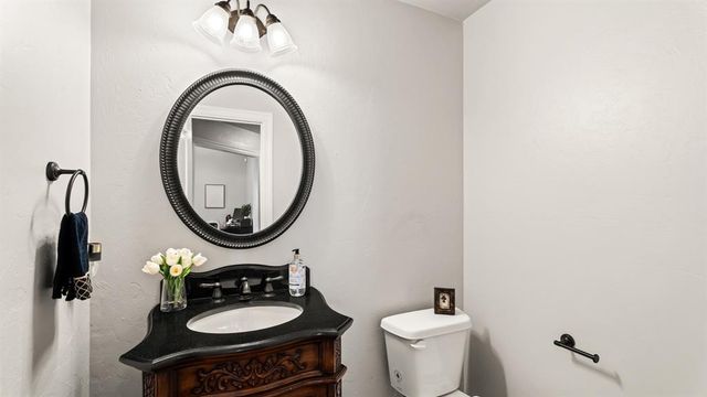 2712 NW 171st Street, Edmond, OK 73012